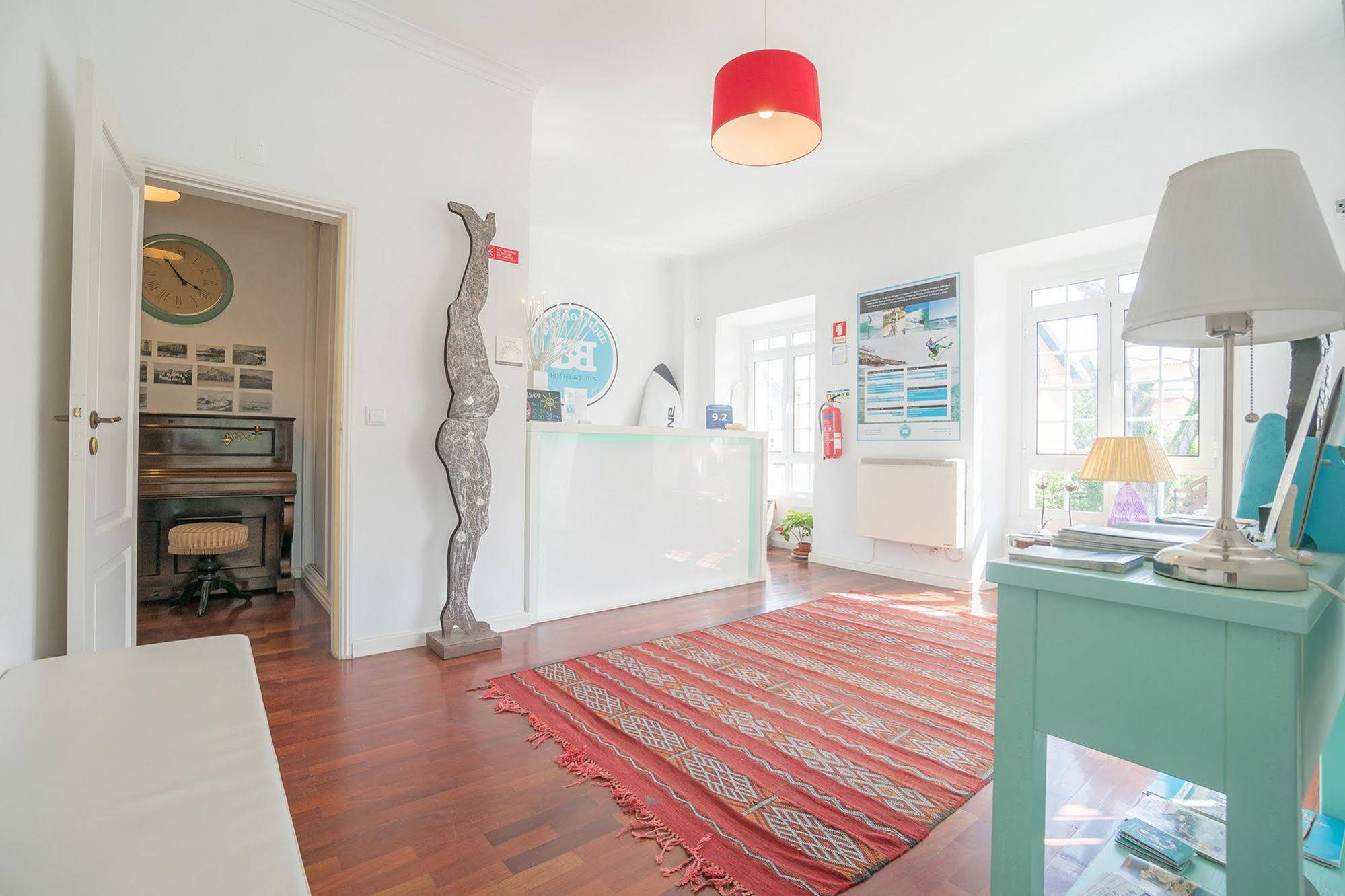 Blue Boutique Hostel & Suitesエストリル エクステリア 写真