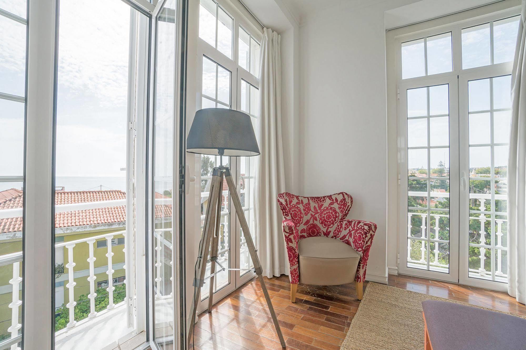 Blue Boutique Hostel & Suitesエストリル エクステリア 写真